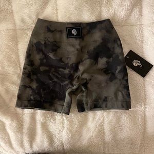 Darc sport seamless katya shorts in cactus marble